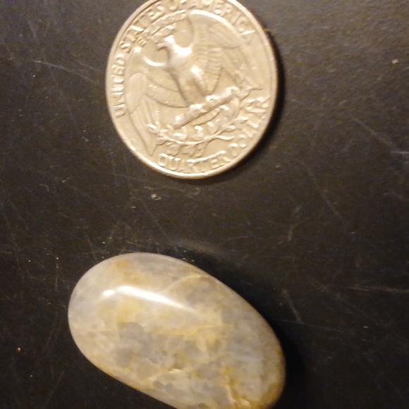 Polished Stone Good For Making Jewelry - Picture 4 of 4